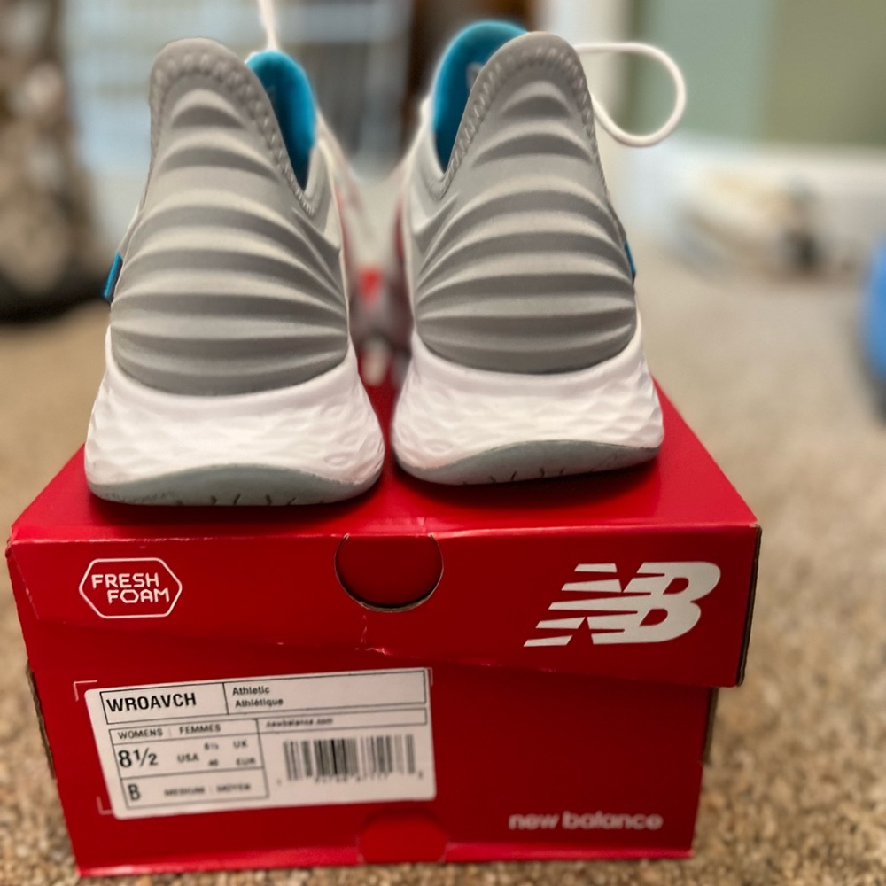 New Balance Roav